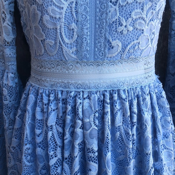 Sequin Hearts • blue lace flare sleeve dress - Picture 2 of 7